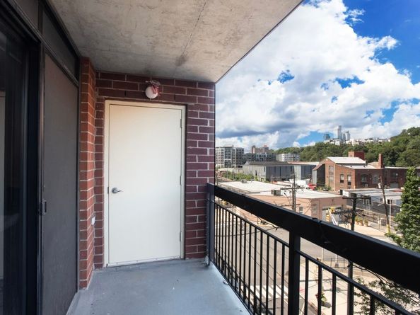 700 1st St 5V, Hoboken NJ 07030