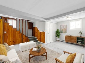 774 8th St, Secaucus NJ 07094