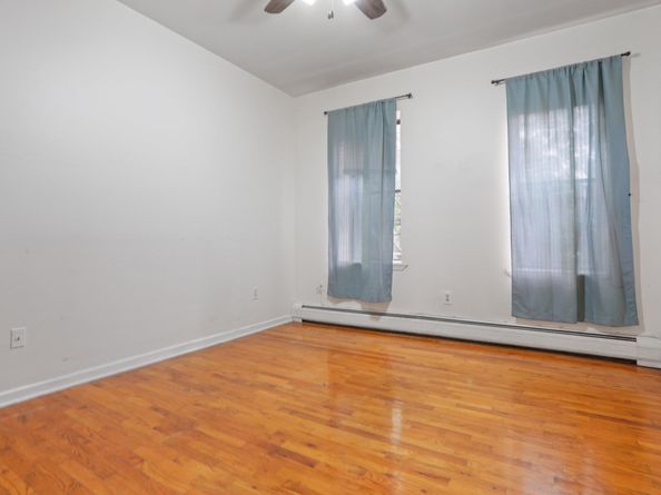 315 Pavonia Ave 3, Jersey City NJ 07302
