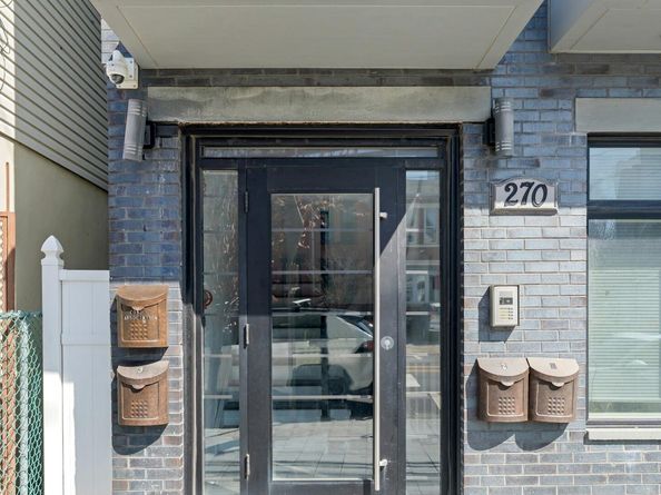 270 St Pauls Ave 4, Jersey City NJ 07306