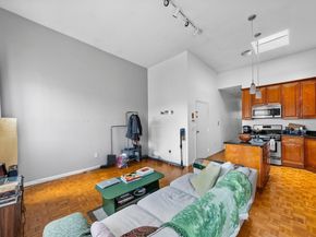 550 2nd St 4, Hoboken NJ 07030-6522