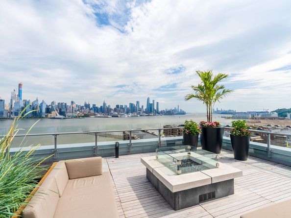 9 Avenue At Port Imperial 524, West New York NJ 07093