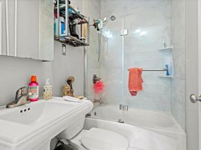 607 18th St, Union City NJ 07087