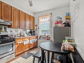607 18th St, Union City NJ 07087