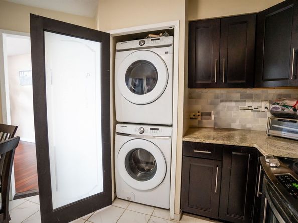 706 Harmon Cove Tower 706, Secaucus NJ 07094