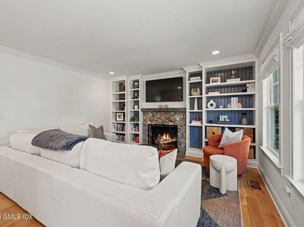 16 Dale Drive, Greenwich CT 06831
