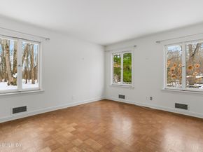 31 Duncan Drive, Greenwich CT 06831