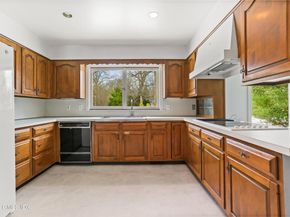 31 Duncan Drive, Greenwich CT 06831