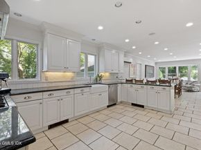 14 Highview Avenue, Old Greenwich CT 06870