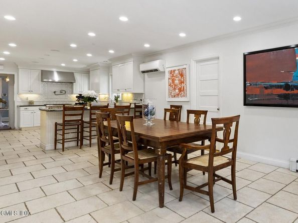 14 Highview Avenue, Old Greenwich CT 06870
