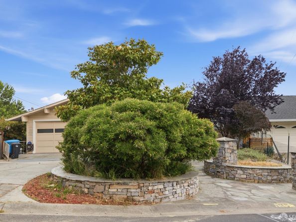 2941 Monte Cresta Drive, Belmont CA 94002