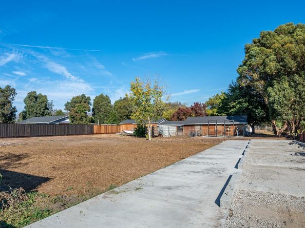13035 Center Avenue, San Martin CA 95046