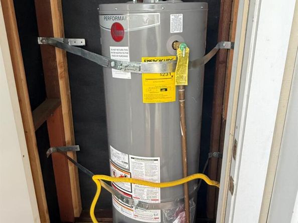 3834 Waller Avenue, Richmond CA 94804