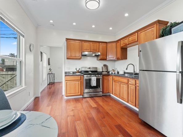 3834 Waller Avenue, Richmond CA 94804