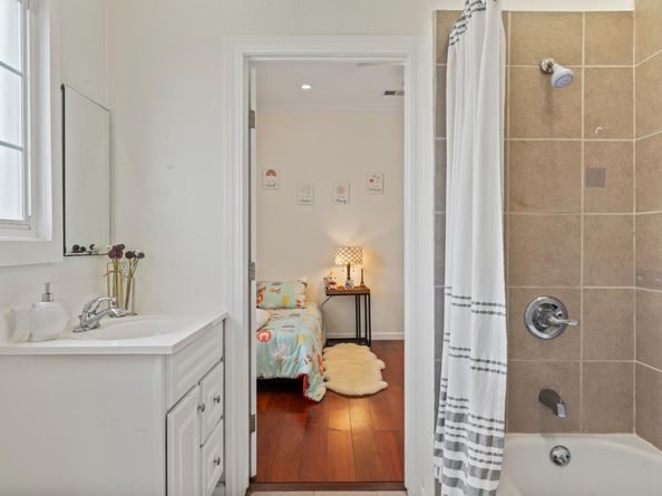 3834 Waller Avenue, Richmond CA 94804