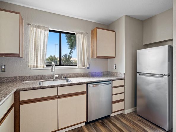 829 Voyager Way, Hayward CA 94544