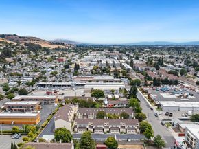 829 Voyager Way, Hayward CA 94544