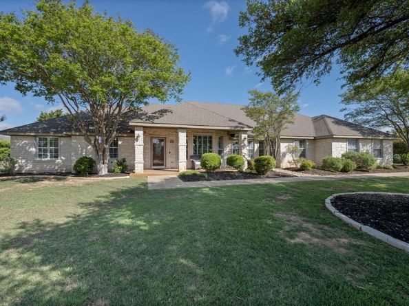 106 Starlight TRL, Georgetown TX 78633