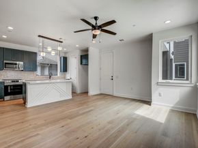 4127 E 12th ST 1, Austin TX 78721