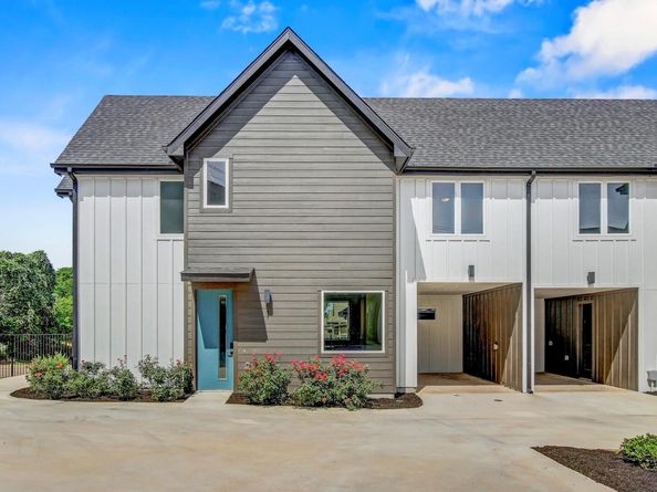4127 E 12th ST 1, Austin TX 78721
