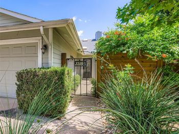 3315 W William Cannon DR
