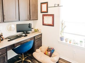 8601 W Gate BLVD 4103, Austin TX 78745