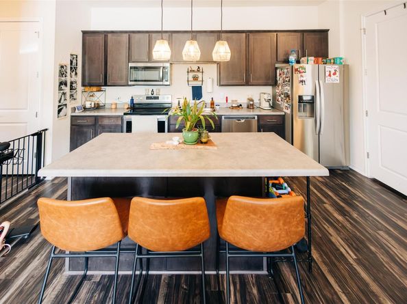 8601 W Gate BLVD 4103, Austin TX 78745