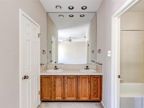 10819 Crown Colony DR 19, Austin TX 78747