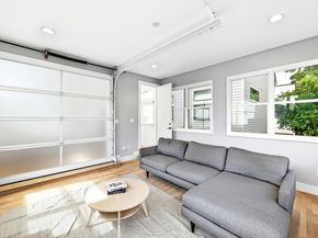 1704 E 13th ST B, Austin TX 78702