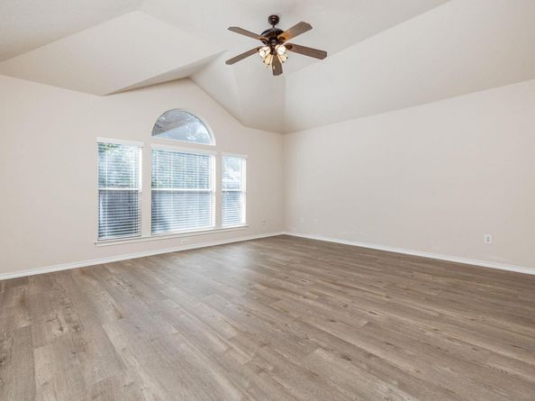 1216 Heppner DR, Cedar Park TX 78613