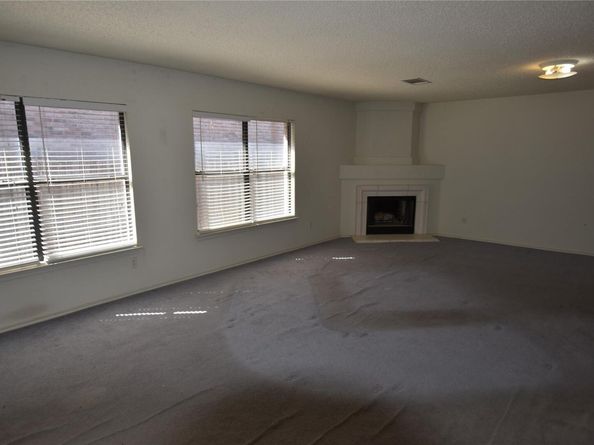 1026 Silverstone LN, Cedar Park TX 78613