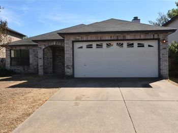 1026 Silverstone LN