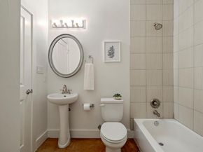 936 E 50th ST, Austin TX 78751