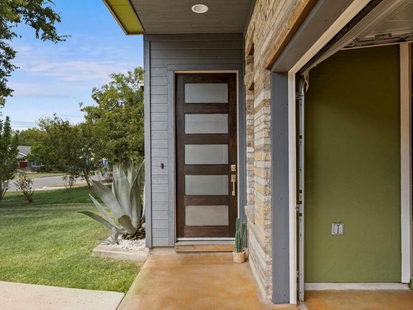 936 E 50th ST, Austin TX 78751