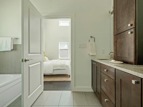 936 E 50th ST, Austin TX 78751