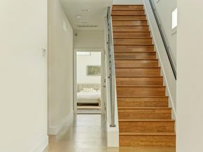 936 E 50th ST, Austin TX 78751
