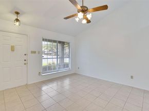 1015 E Yager LN 205, Austin TX 78753