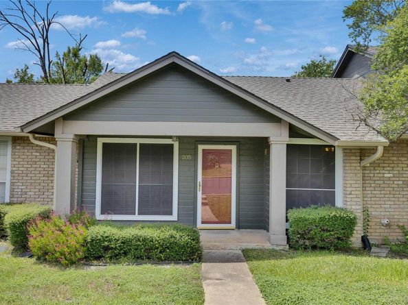1015 E Yager LN 205, Austin TX 78753
