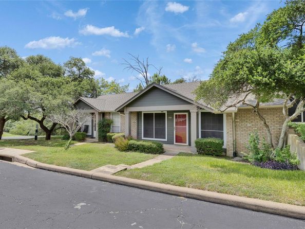 1015 E Yager LN 205, Austin TX 78753