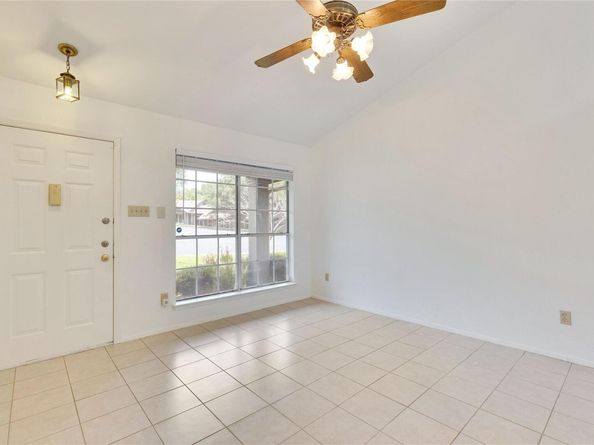 1015 E Yager LN 205, Austin TX 78753