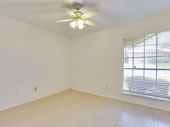 1015 E Yager LN 205, Austin TX 78753