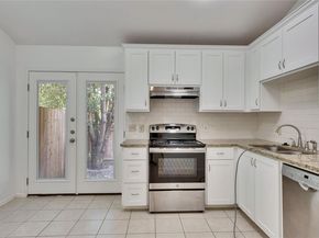 1015 E Yager LN 205, Austin TX 78753