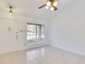 1015 E Yager LN 205, Austin TX 78753