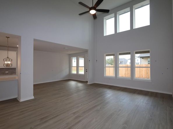 3965 Waco WAY, Leander TX 78641