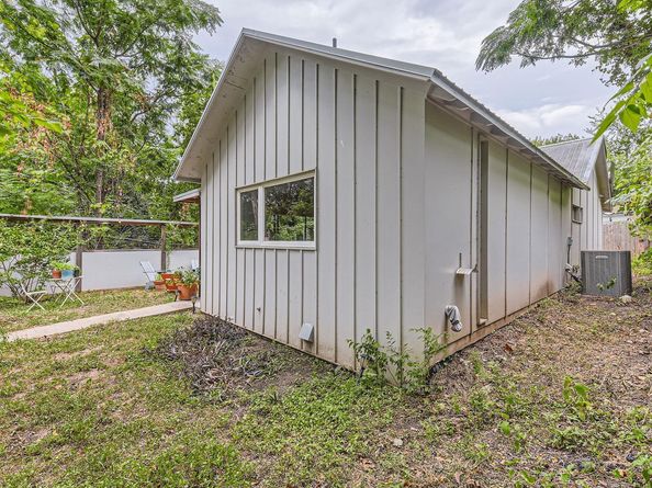 1908 E 21st ST 1 and 2, Austin TX 78722