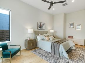 902 W Live Oak ST, Austin TX 78704