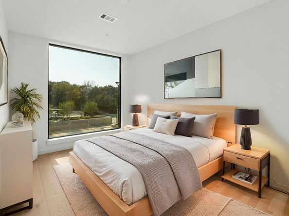 2209 S 1st ST 332, Austin TX 78704