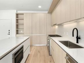 2209 S 1st ST 332, Austin TX 78704