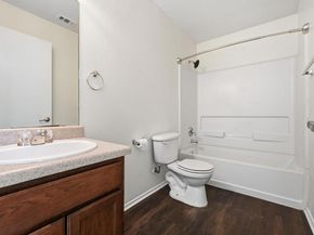 5813 Berryline WAY, Austin TX 78724