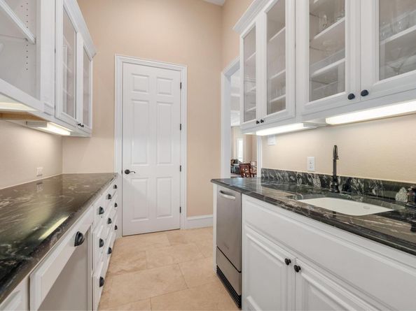 604 Flamingo Cv, Lakeway TX 78738